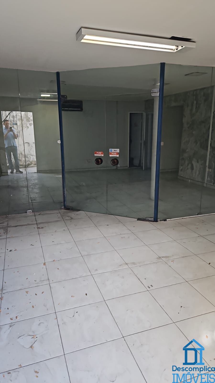 Loja-Salão para alugar com 4 quartos, 411m² - Foto 2