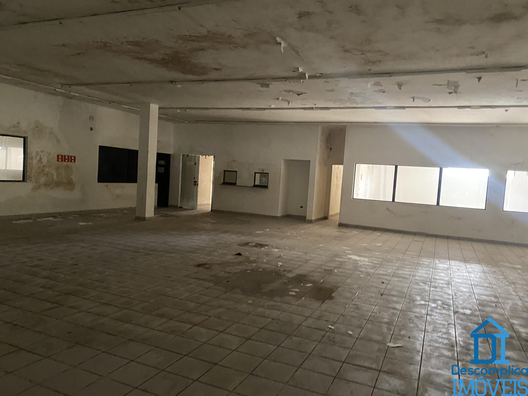 Depósito-Galpão-Armazém para alugar, 2150m² - Foto 17