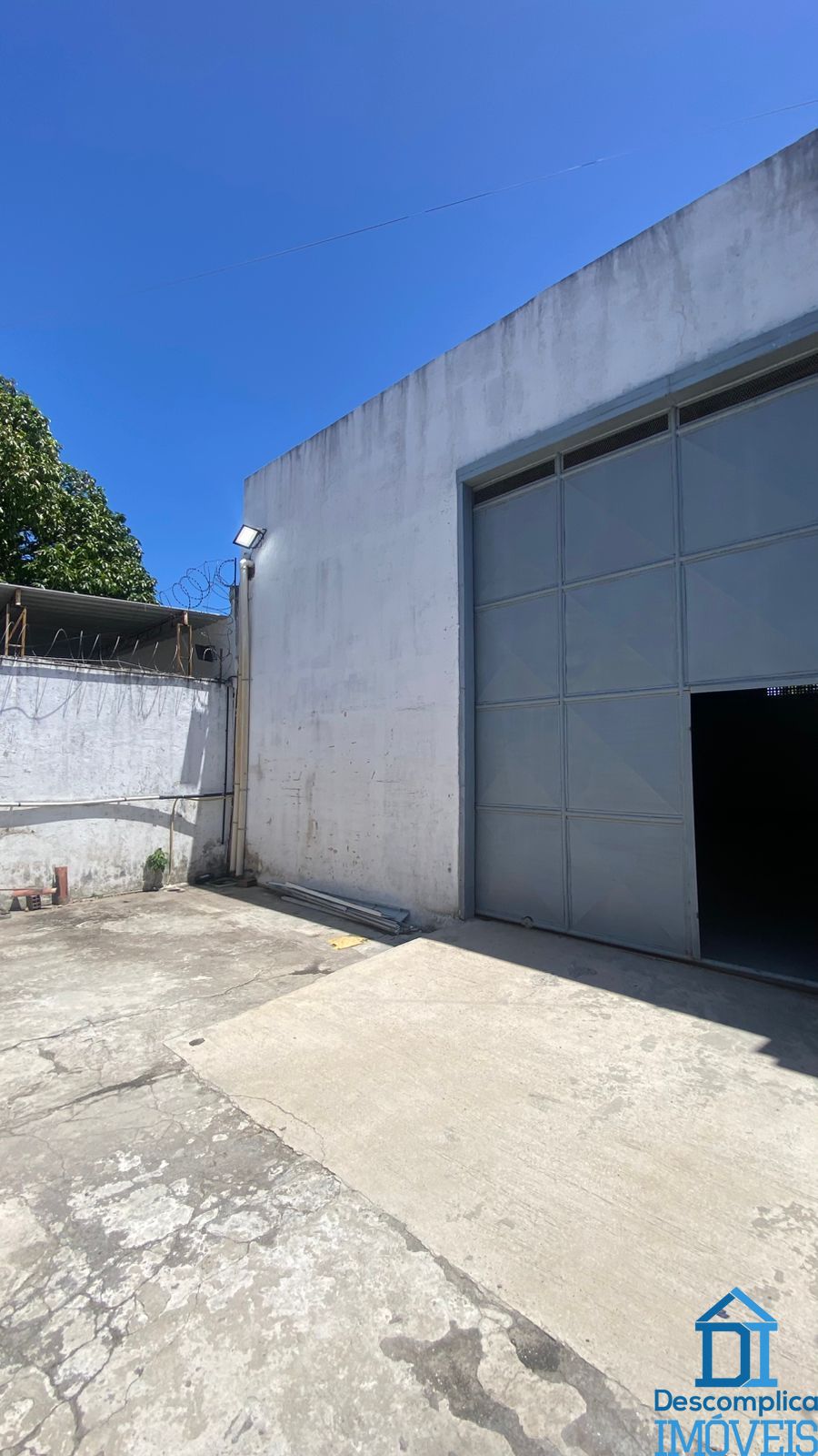 Depósito-Galpão-Armazém para alugar com 2 quartos, 220m² - Foto 5