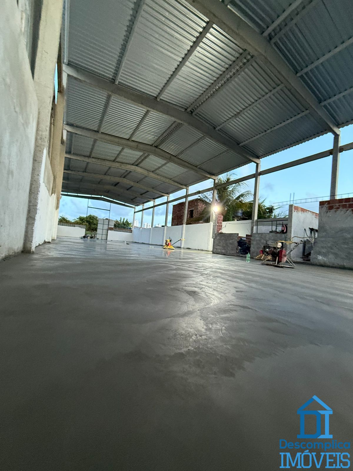 Depósito-Galpão, 1200 m² - Foto 1