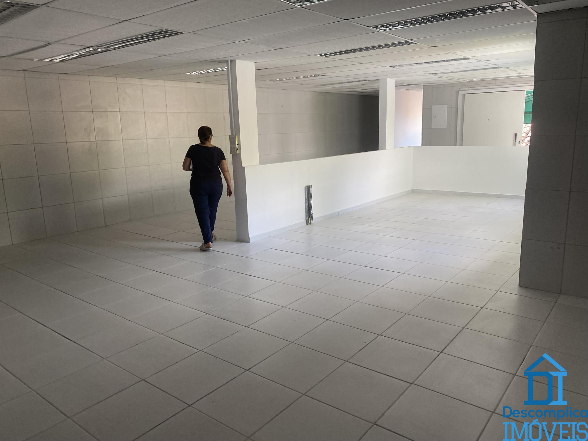 Prédio Inteiro à venda e aluguel com 28 quartos, 801m² - Foto 10