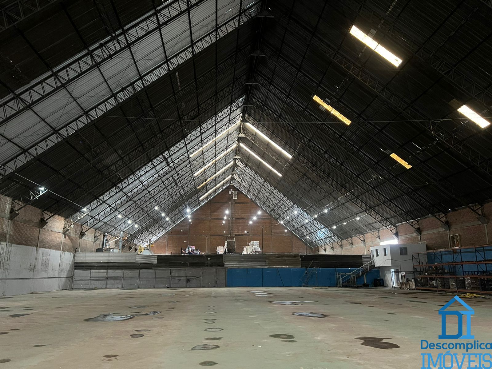 Depósito-Galpão-Armazém para alugar com 3 quartos, 3800m² - Foto 3