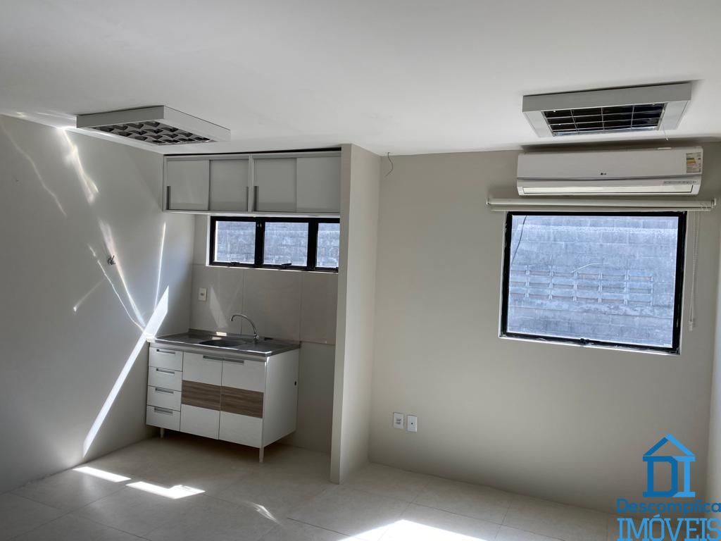 Conjunto Comercial-Sala para alugar com 5 quartos, 170m² - Foto 11