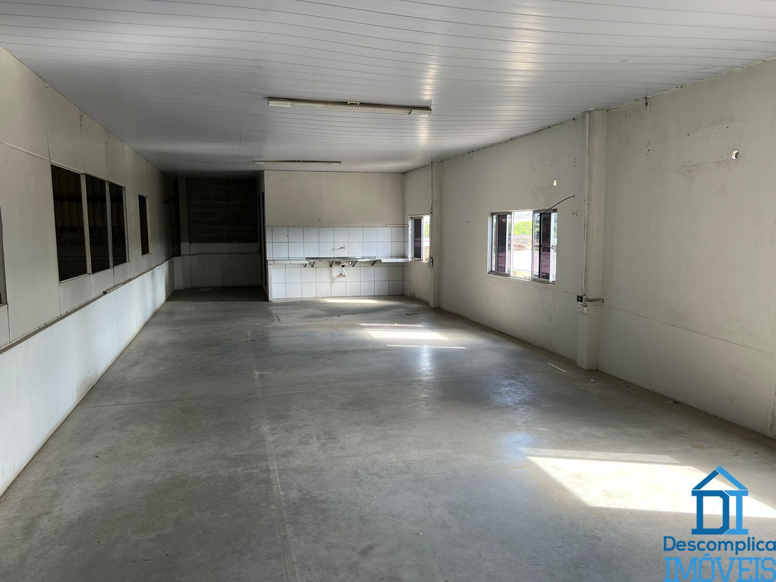 Depósito-Galpão-Armazém para alugar com 1 quarto, 1000m² - Foto 4