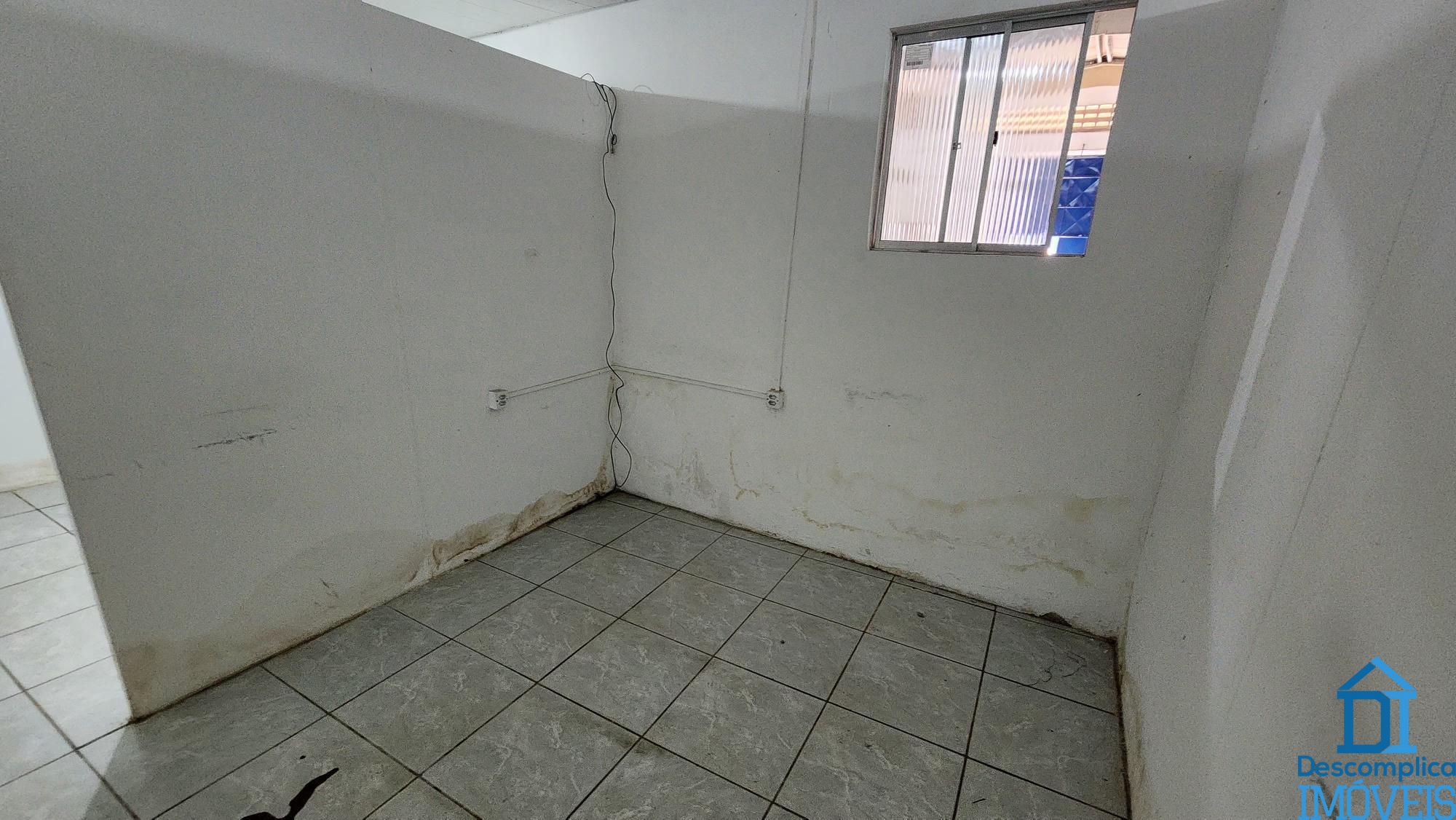 Depósito-Galpão-Armazém para alugar com 4 quartos, 385m² - Foto 9