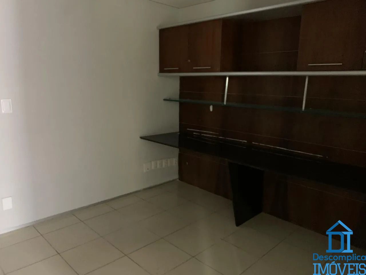 Conjunto Comercial-Sala para alugar com 5 quartos, 240m² - Foto 5