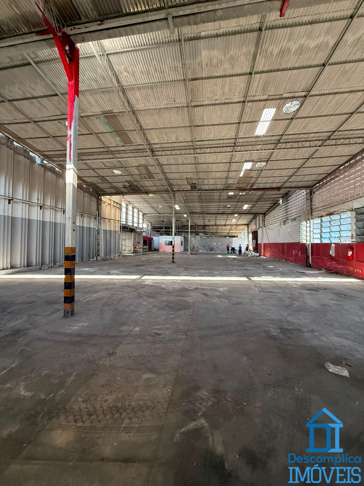 Depósito-Galpão, 1330 m² - Foto 2