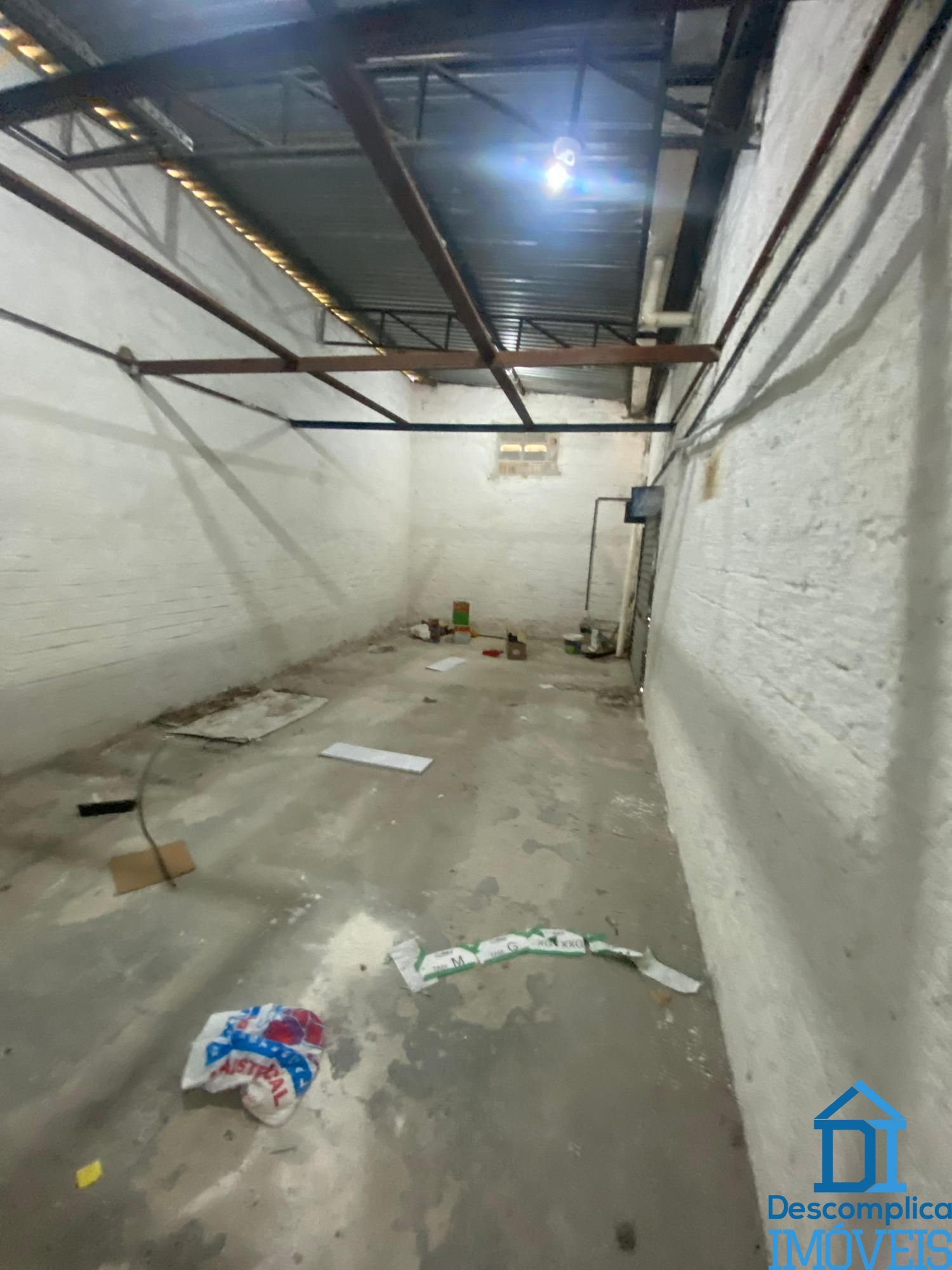 Loja-Salão para alugar com 1 quarto, 210m² - Foto 14