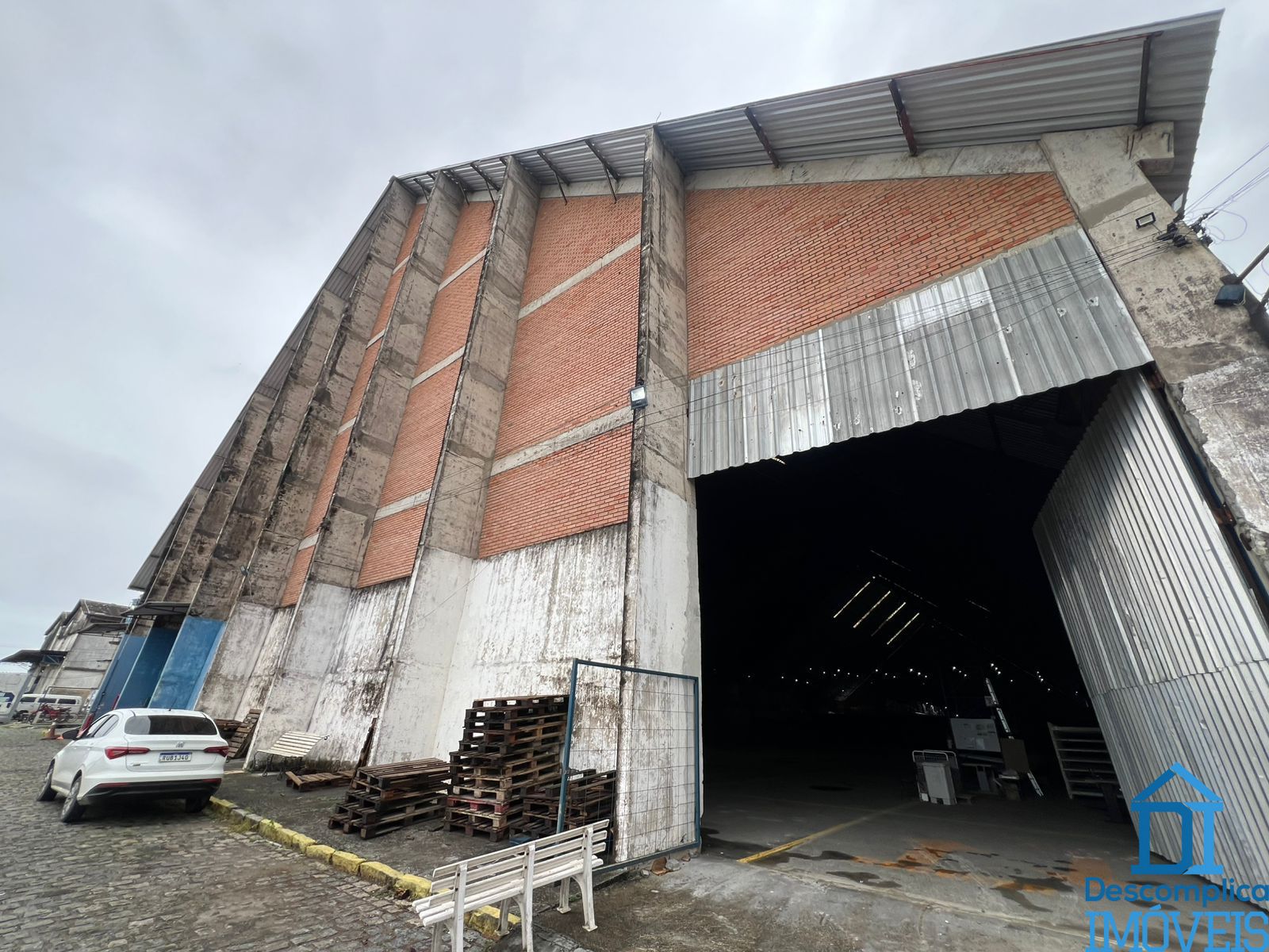 Depósito-Galpão-Armazém para alugar com 3 quartos, 3800m² - Foto 6