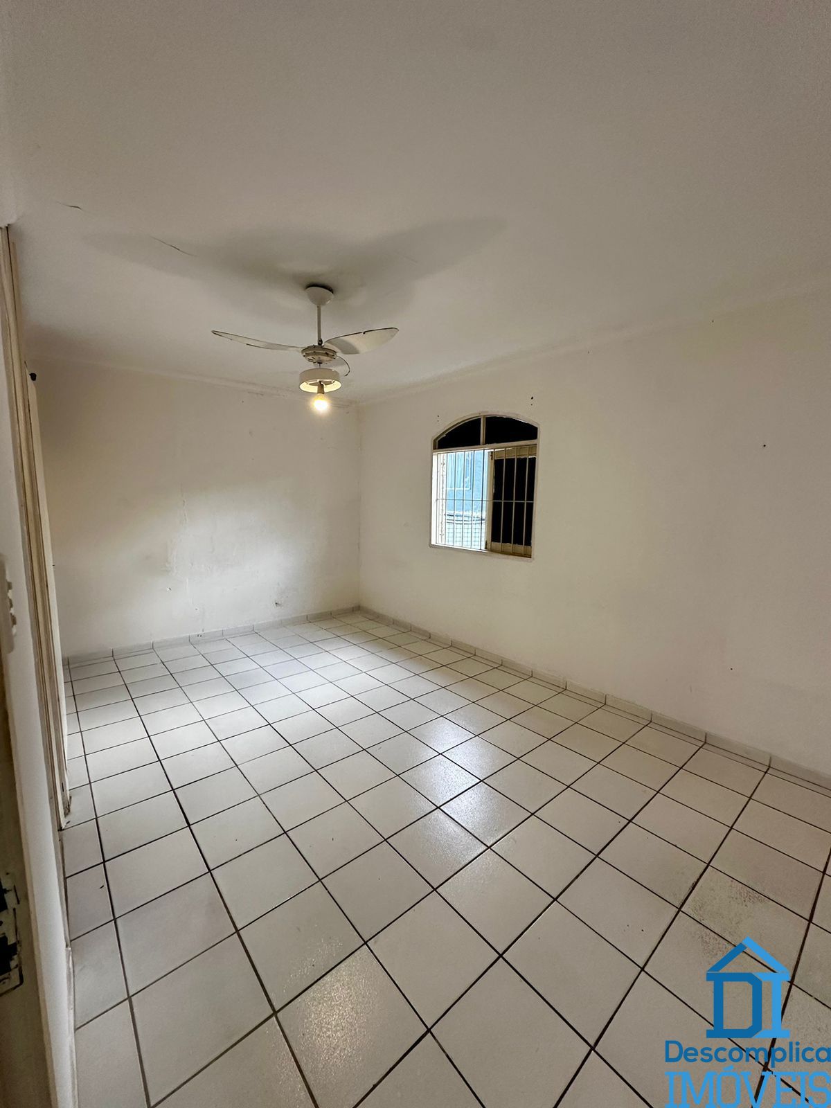 Loja-Salão para alugar com 6 quartos, 450m² - Foto 2