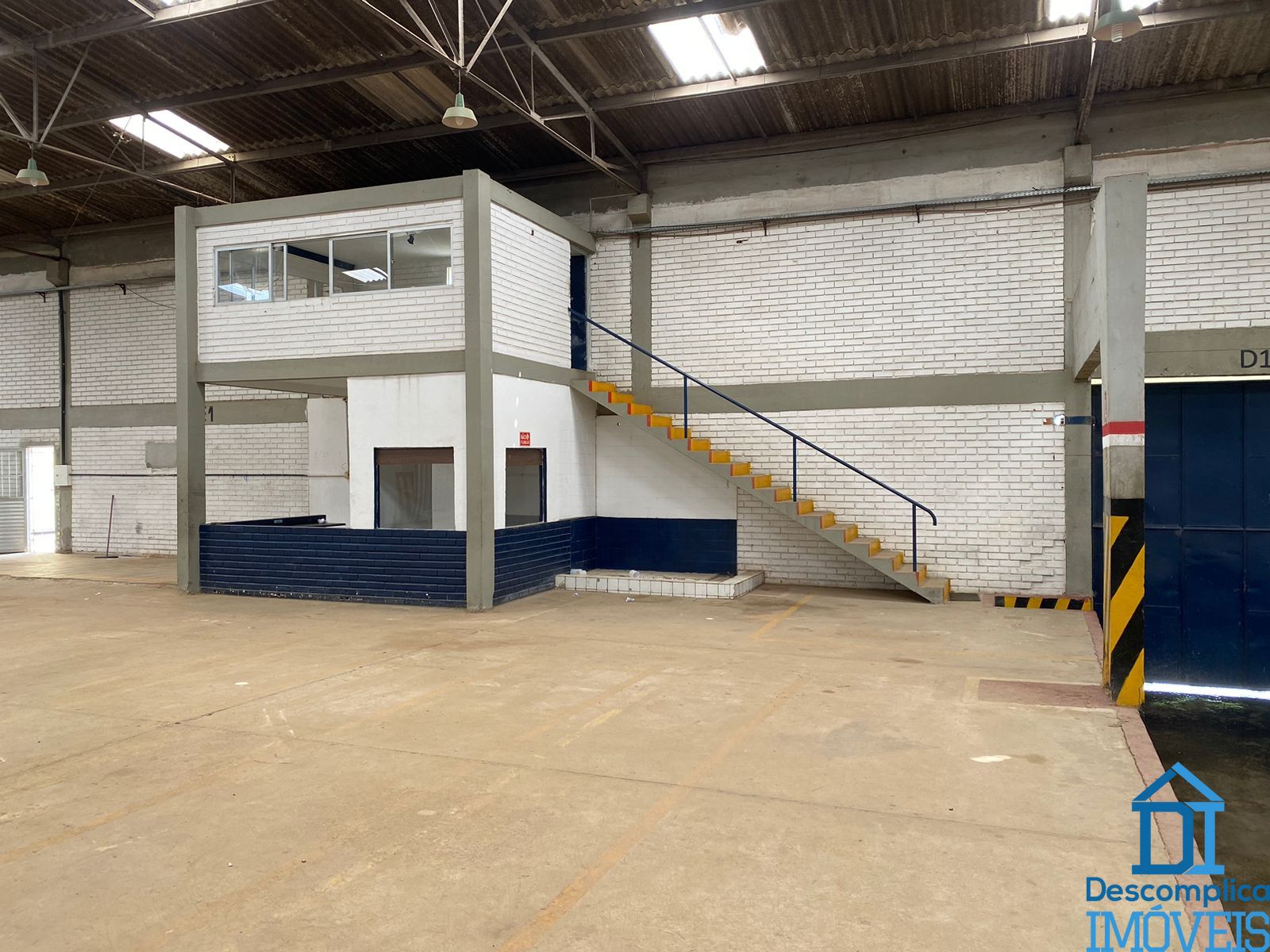 Depósito-Galpão-Armazém para alugar com 1 quarto, 1200m² - Foto 9