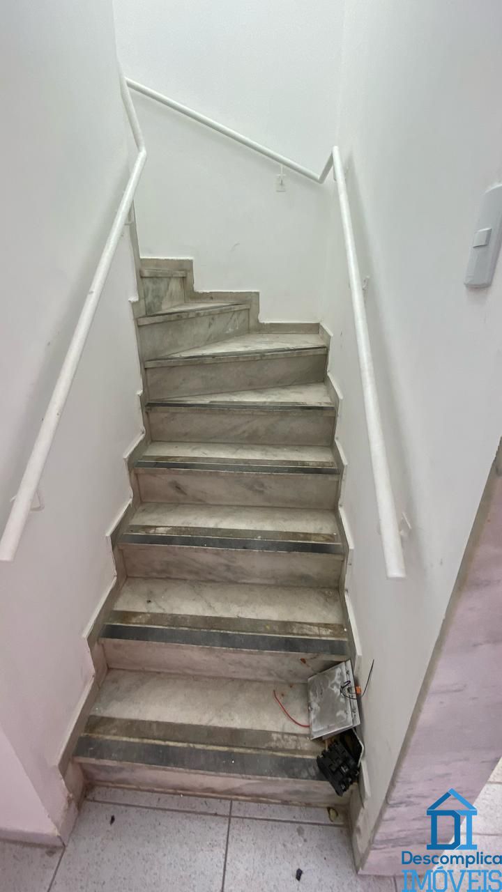 Prédio Inteiro para alugar com 11 quartos, 330m² - Foto 20
