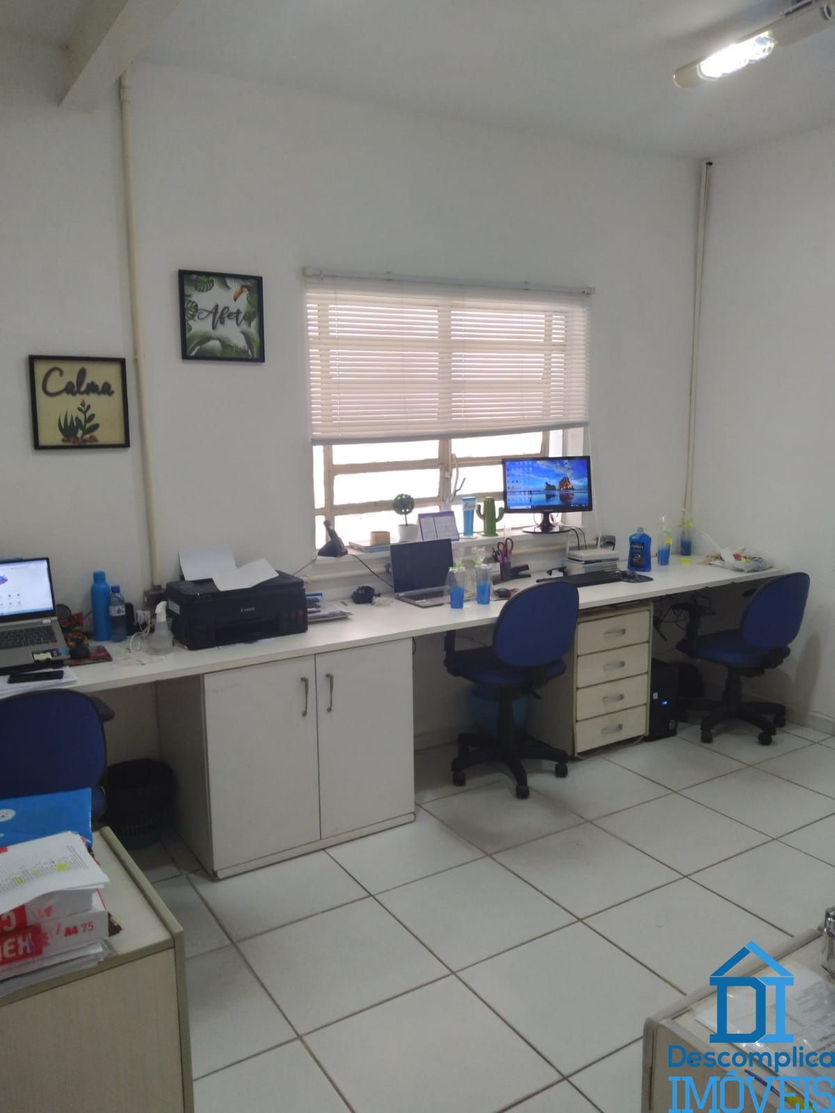 Loja-Salão para alugar com 8 quartos, 300m² - Foto 2