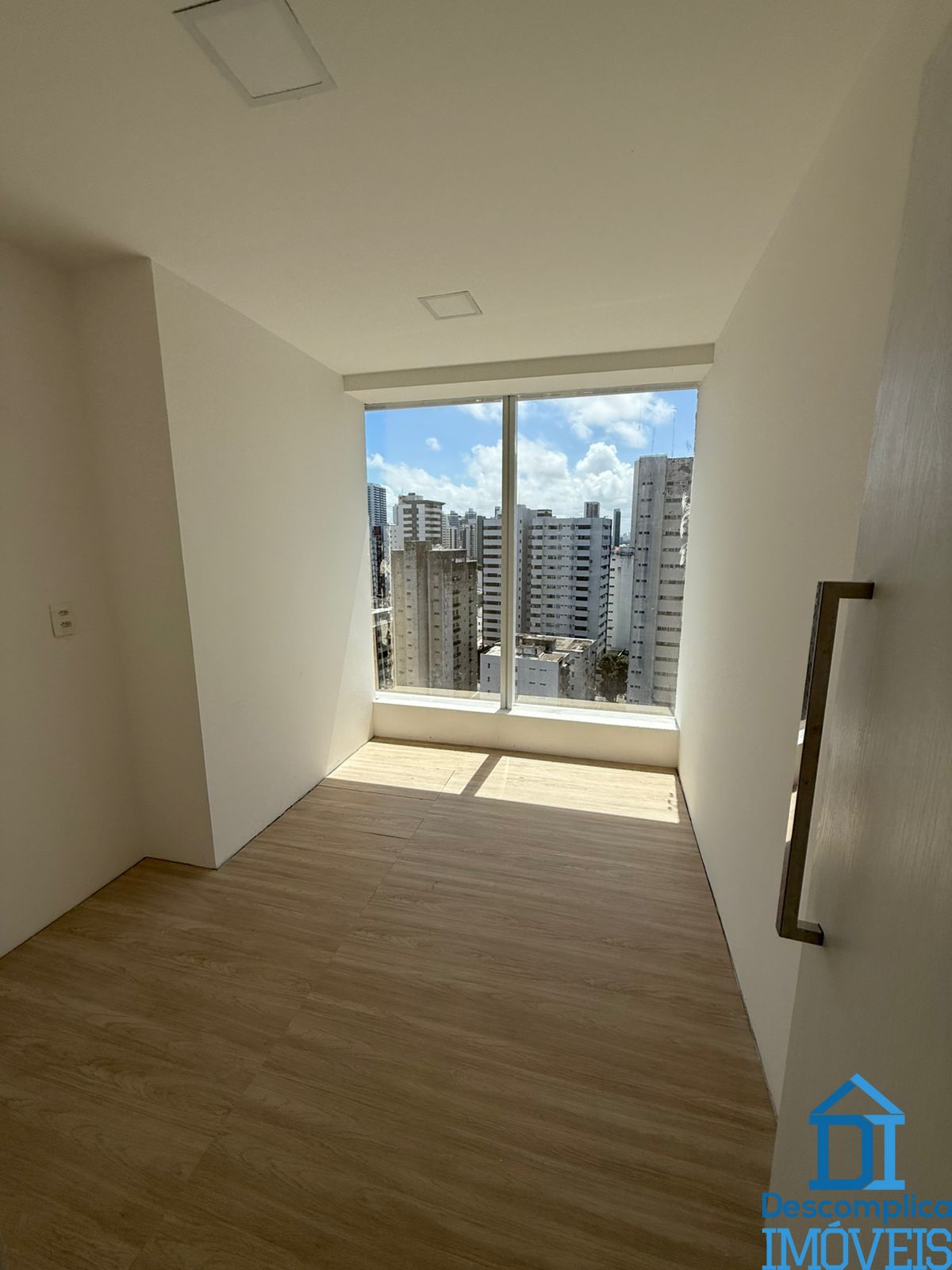 Conjunto Comercial-Sala para alugar com 3 quartos, 79m² - Foto 3