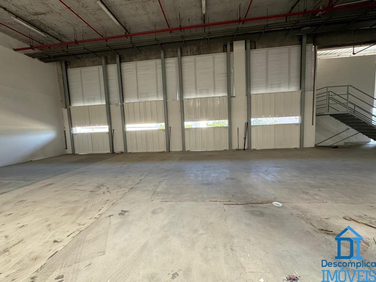 Depósito-Galpão-Armazém para alugar com 3 quartos, 2091m² - Foto 4