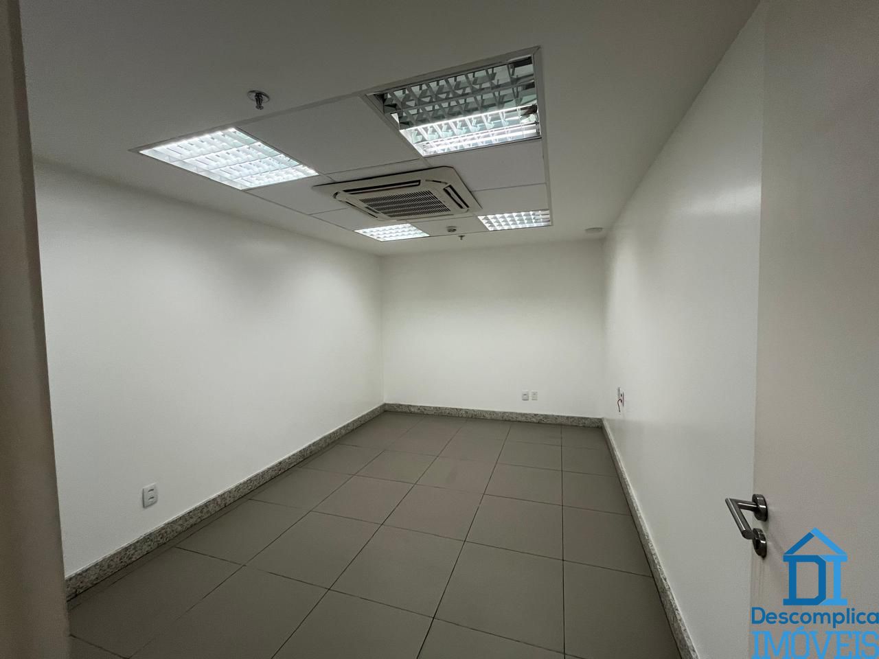 Sala-Conjunto, 1046 m² - Foto 14