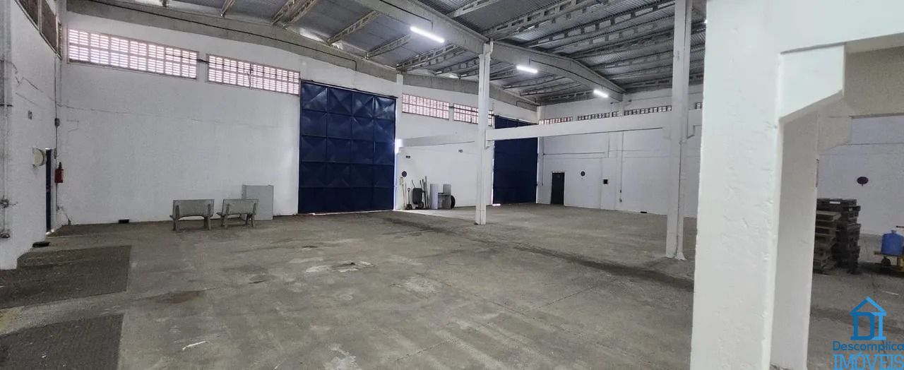 Depósito-Galpão-Armazém para alugar com 2 quartos, 846m² - Foto 9