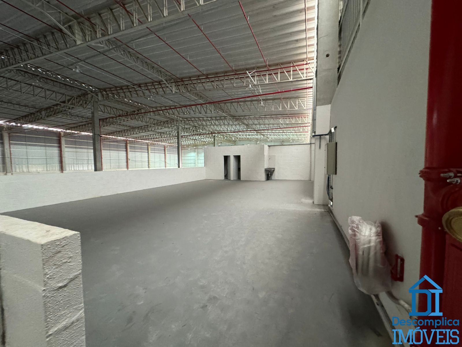 Depósito-Galpão, 8330 m² - Foto 1