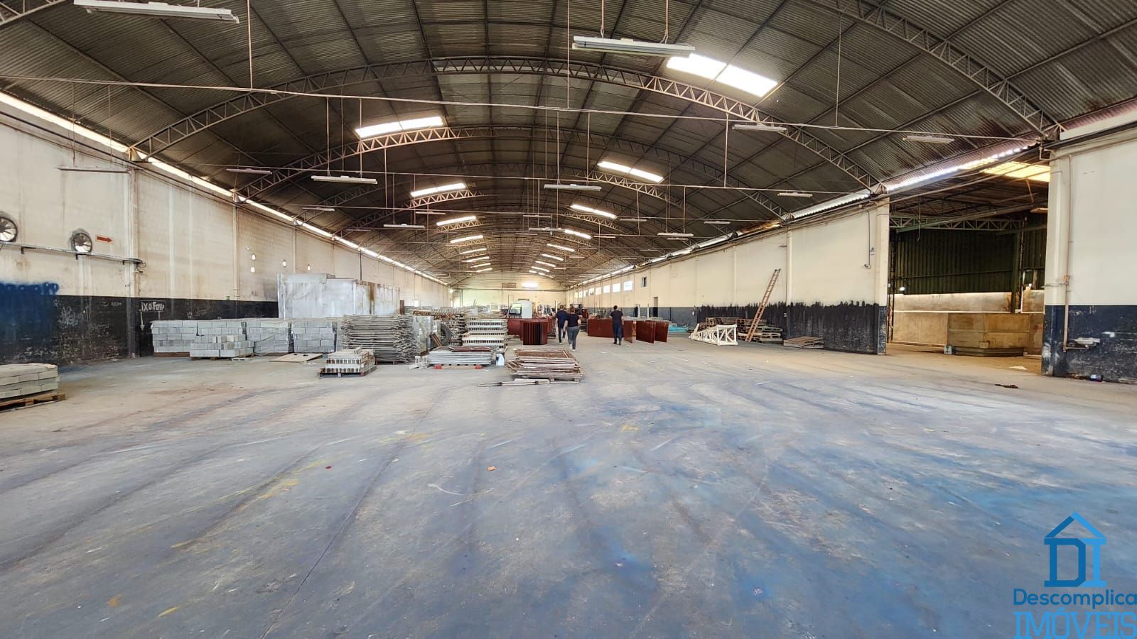 Depósito-Galpão, 1000 m² - Foto 1