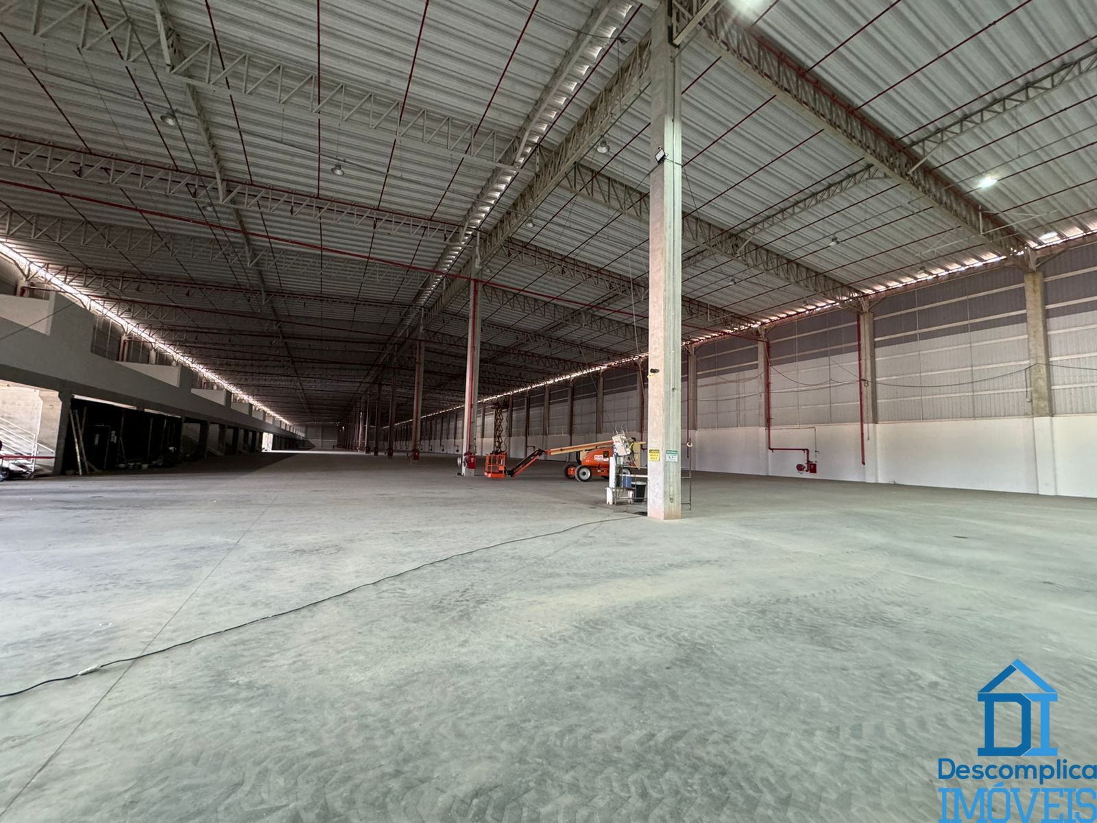 Depósito-Galpão, 5950 m² - Foto 1