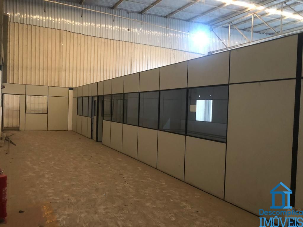 Depósito-Galpão-Armazém para alugar com 3 quartos, 2800m² - Foto 6