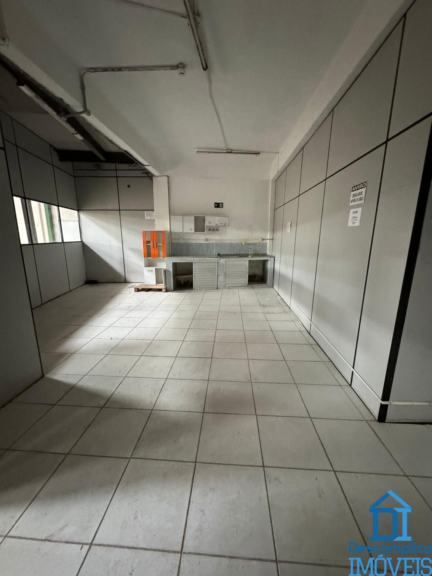 Depósito-Galpão-Armazém para alugar com 5 quartos, 909m² - Foto 18