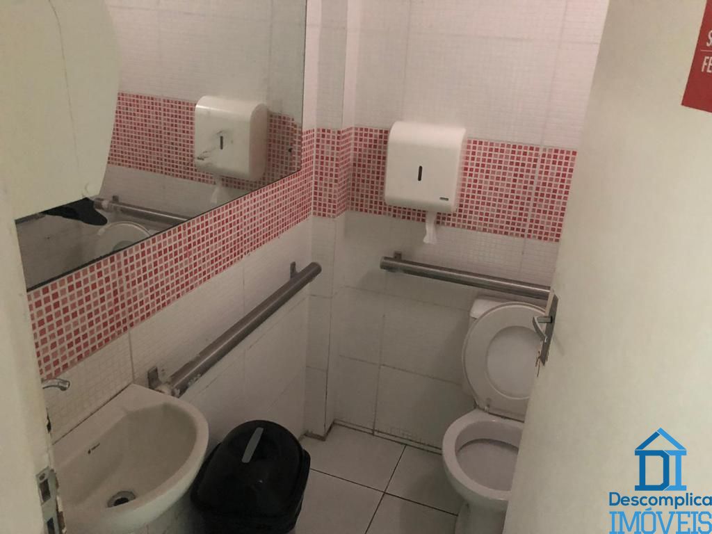 Loja-Salão para alugar com 11 quartos, 383m² - Foto 12