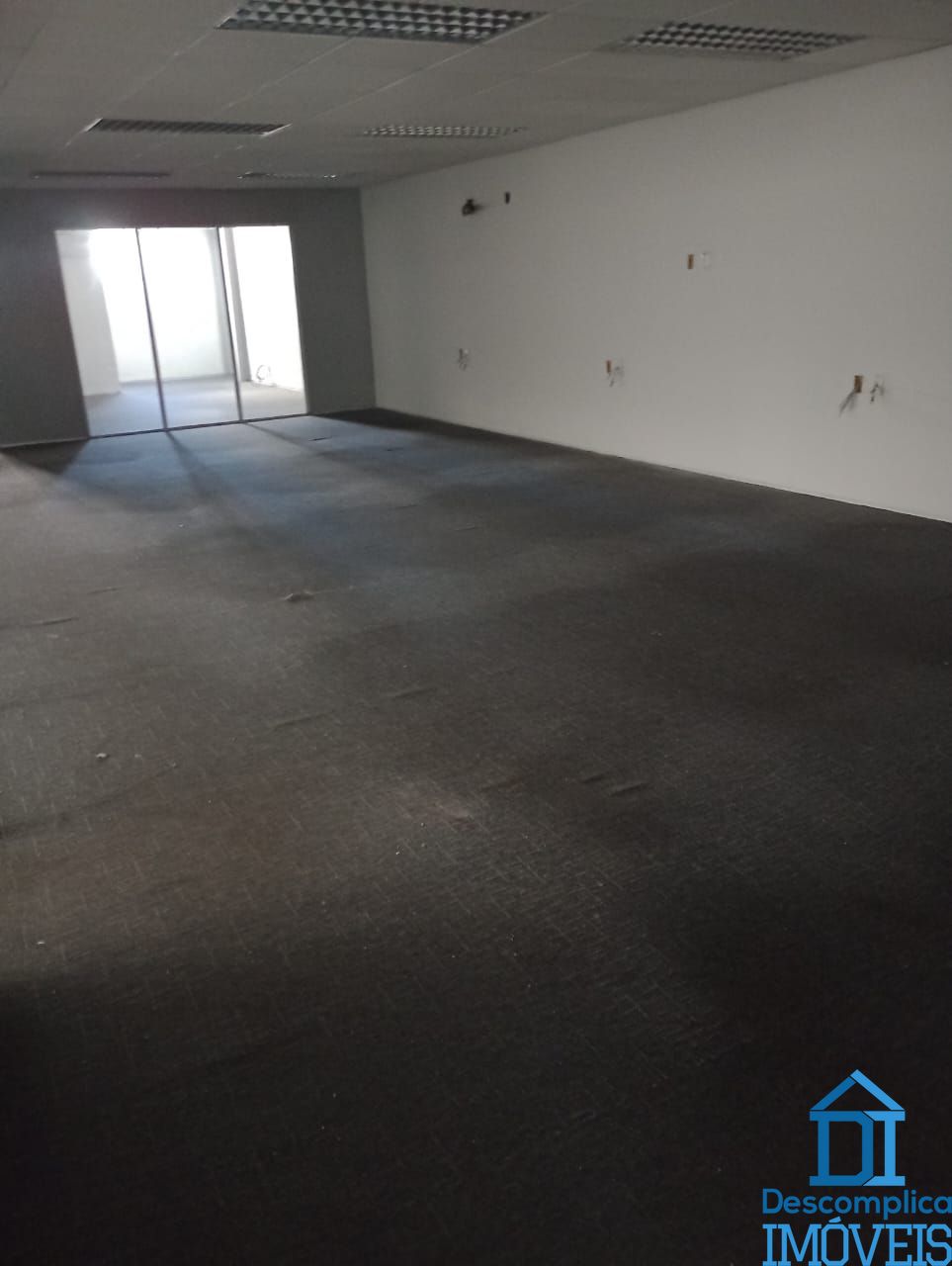Conjunto Comercial-Sala para alugar com 3 quartos, 447m² - Foto 12