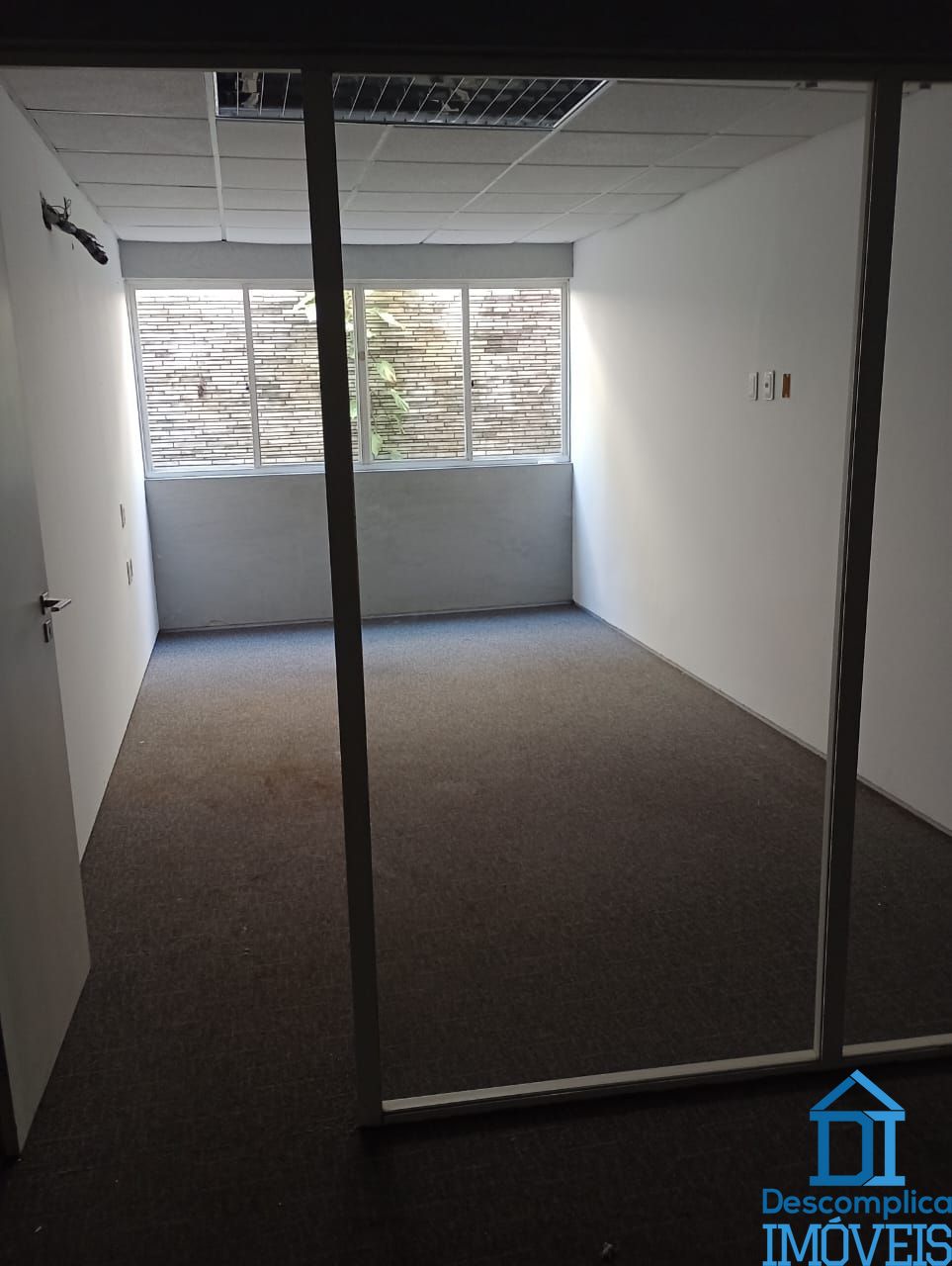 Conjunto Comercial-Sala para alugar com 3 quartos, 447m² - Foto 11