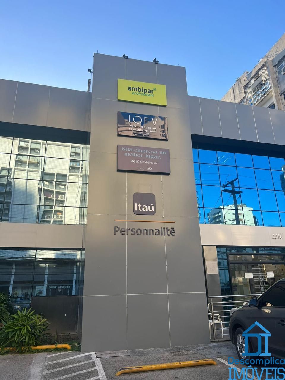 Conjunto Comercial-Sala para alugar com 3 quartos, 447m² - Foto 1