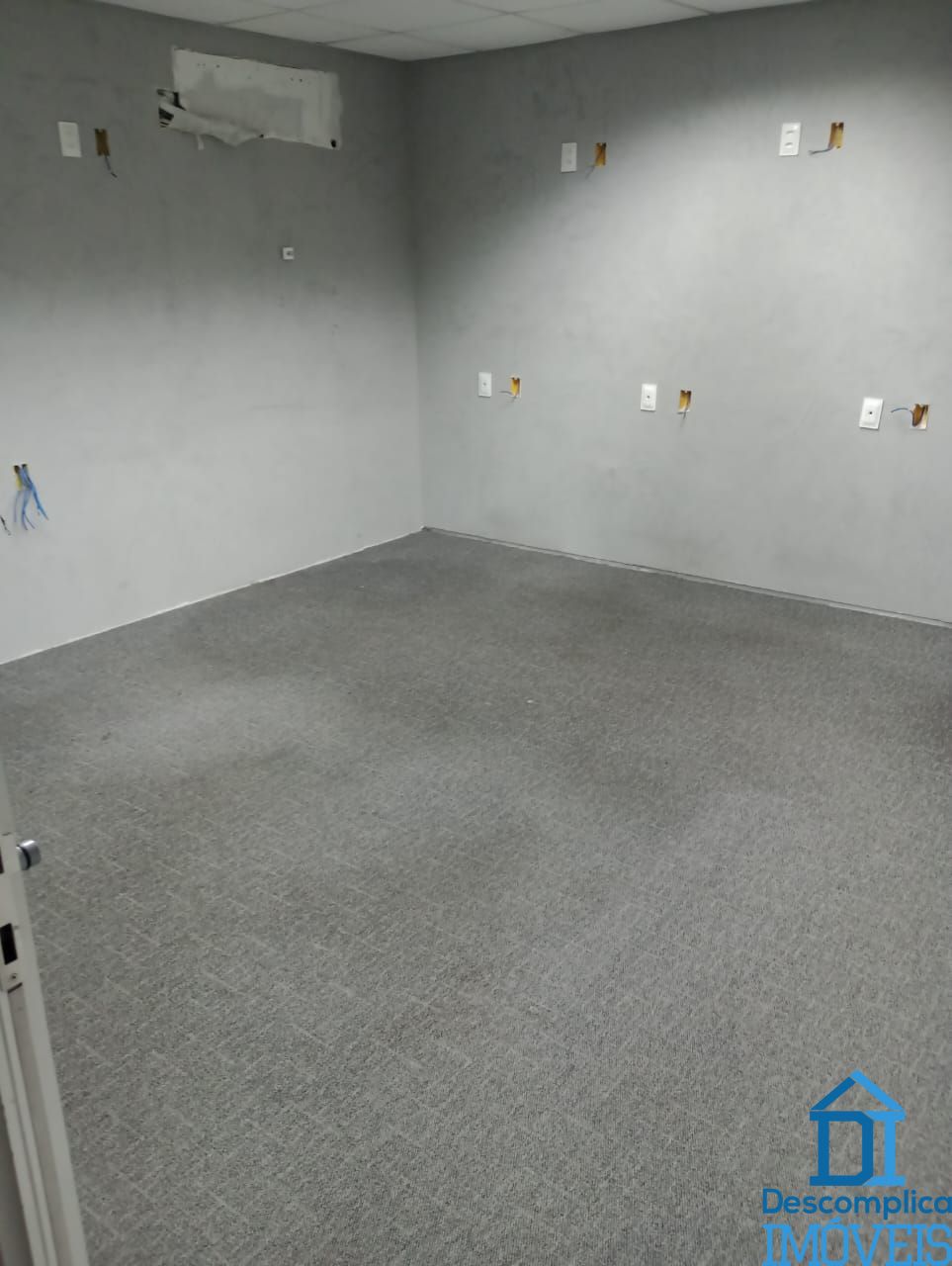 Conjunto Comercial-Sala para alugar com 3 quartos, 447m² - Foto 16