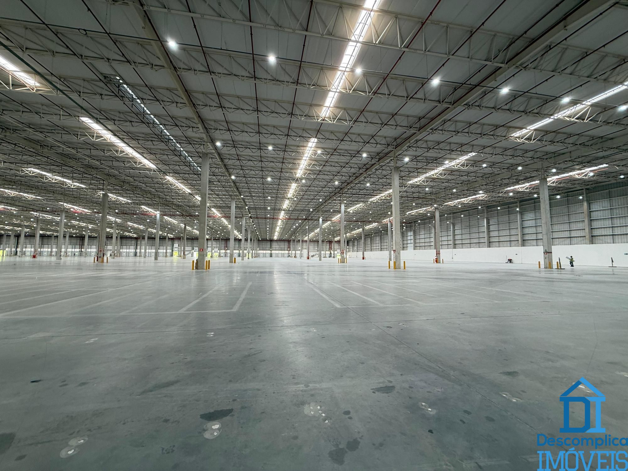 Depósito-Galpão-Armazém para alugar com 2 quartos, 3913m² - Foto 6