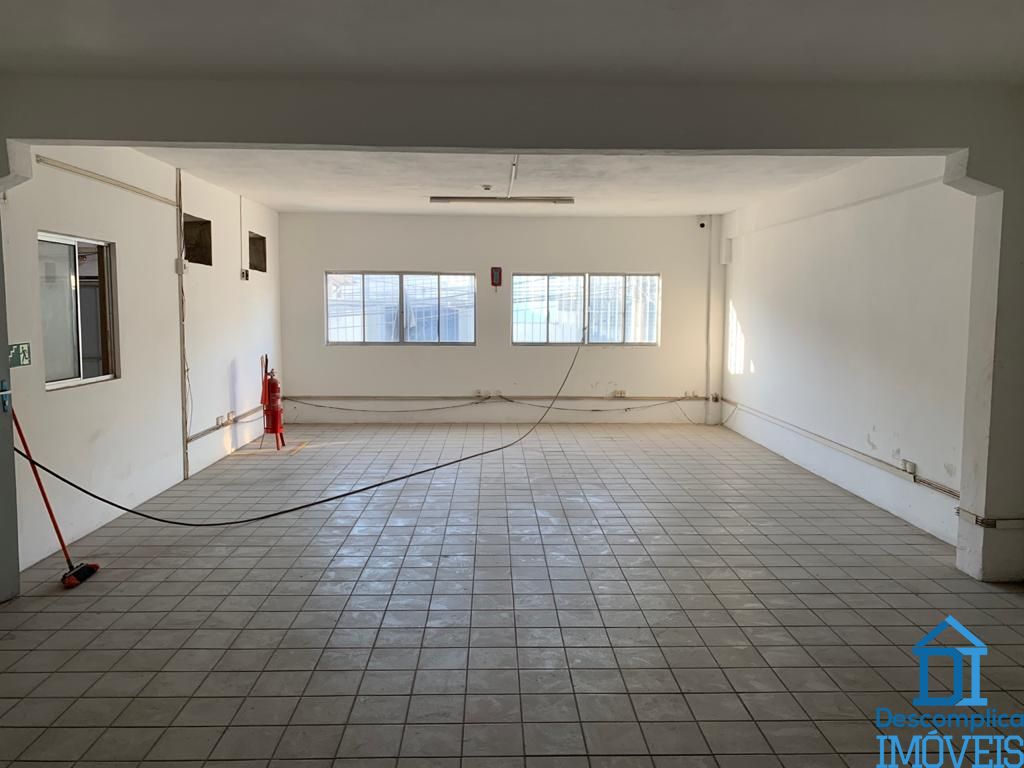 Depósito-Galpão-Armazém para alugar com 1 quarto, 950m² - Foto 7