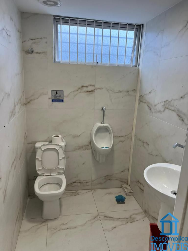 Loja-Salão para alugar com 15 quartos, 600m² - Foto 13