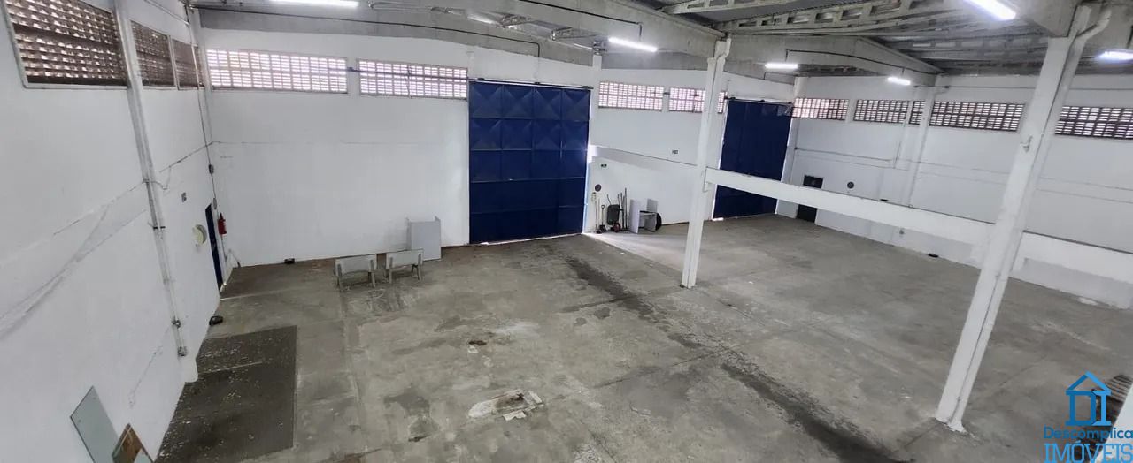 Depósito-Galpão-Armazém para alugar com 2 quartos, 846m² - Foto 8