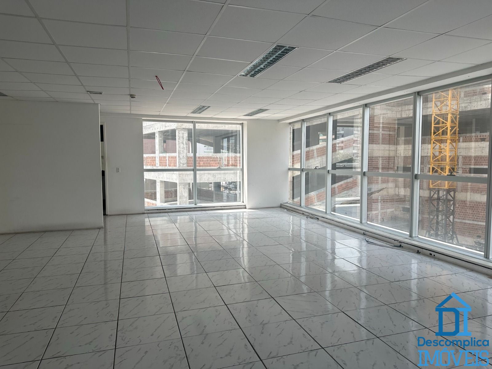 Sala-Conjunto, 257 m² - Foto 1