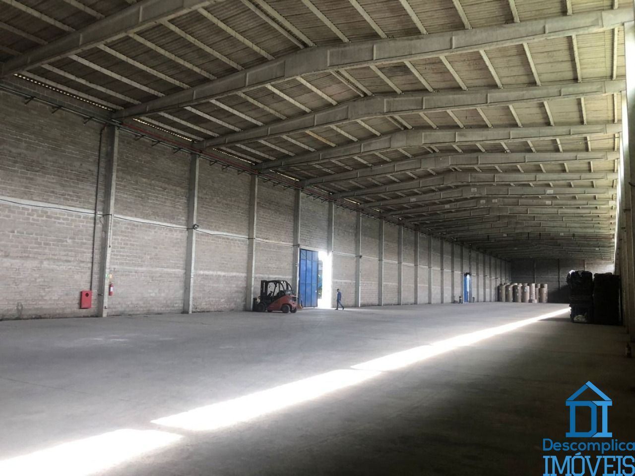 Depósito-Galpão-Armazém para alugar com 2 quartos, 3000m² - Foto 12