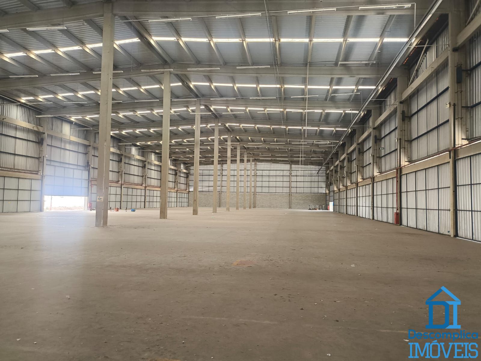 Depósito-Galpão, 3950 m² - Foto 1