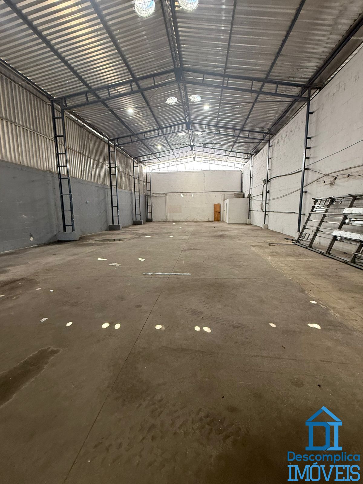 Depósito-Galpão, 330 m² - Foto 4