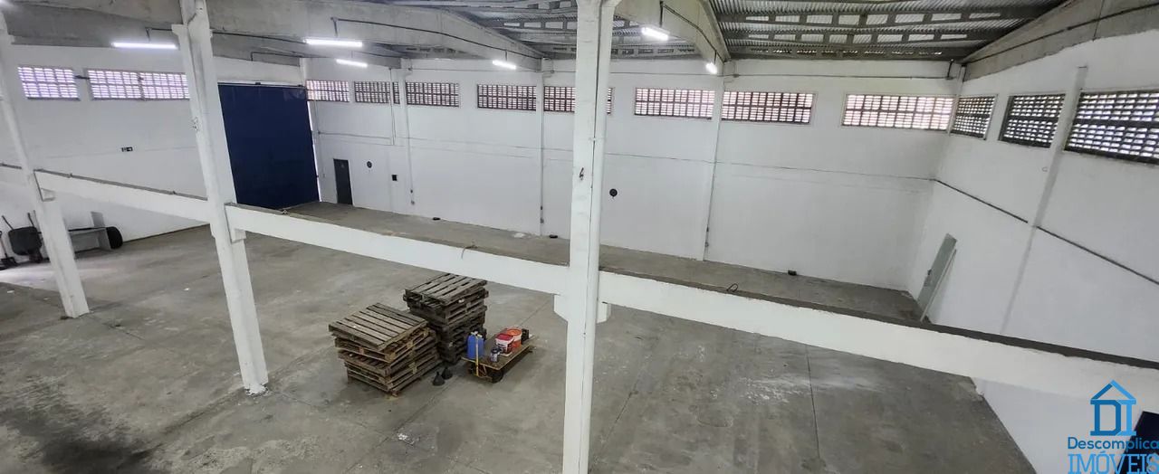 Depósito-Galpão-Armazém para alugar com 2 quartos, 846m² - Foto 7