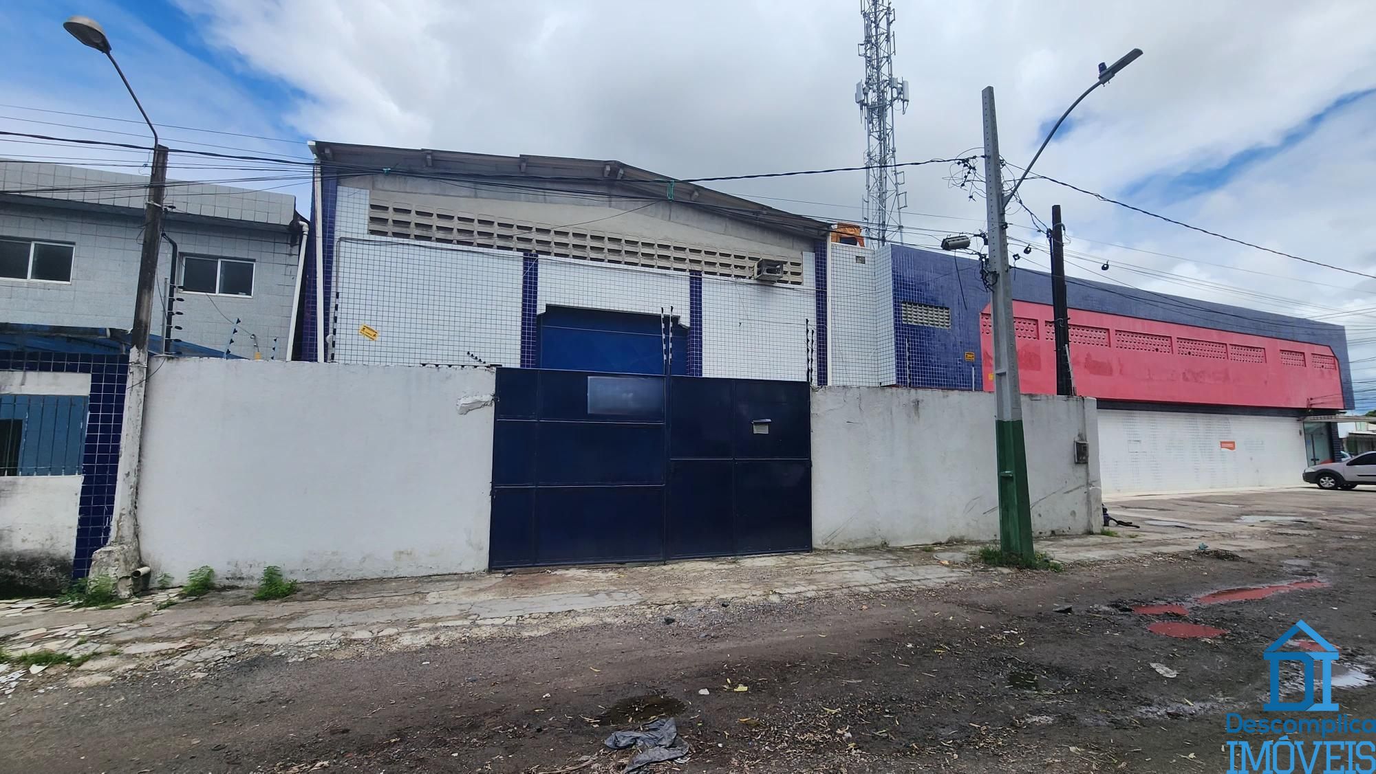 Depósito-Galpão-Armazém para alugar com 4 quartos, 385m² - Foto 4