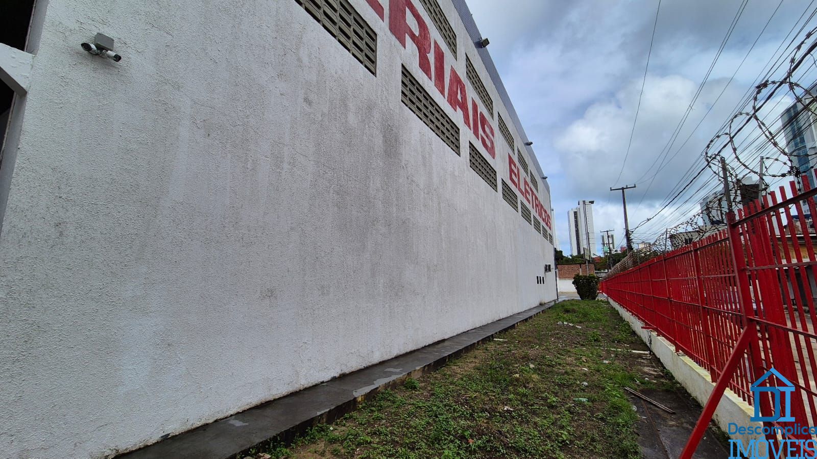 Depósito-Galpão-Armazém para alugar com 6 quartos, 2350m² - Foto 22