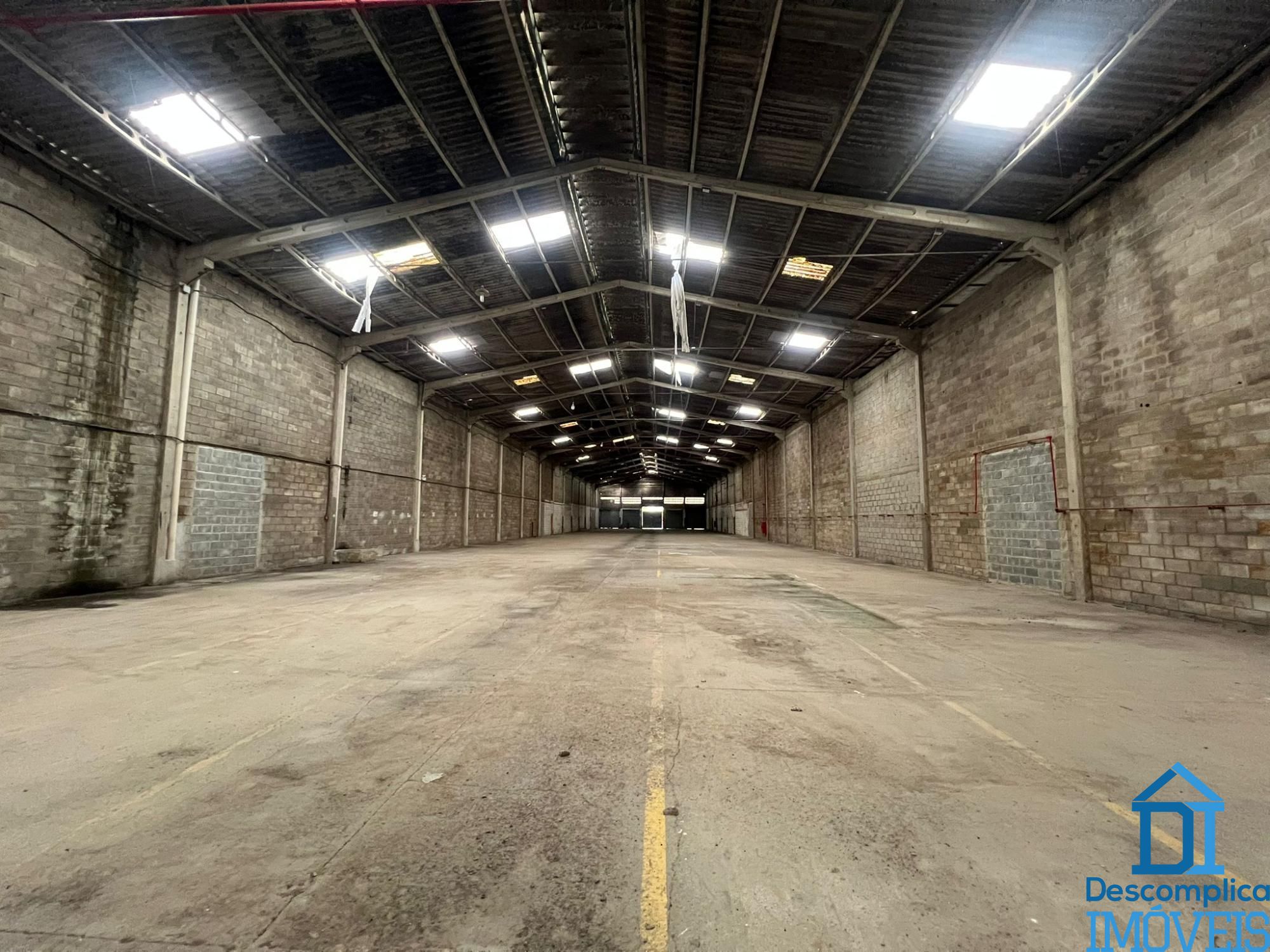 Depósito-Galpão, 2396 m² - Foto 1