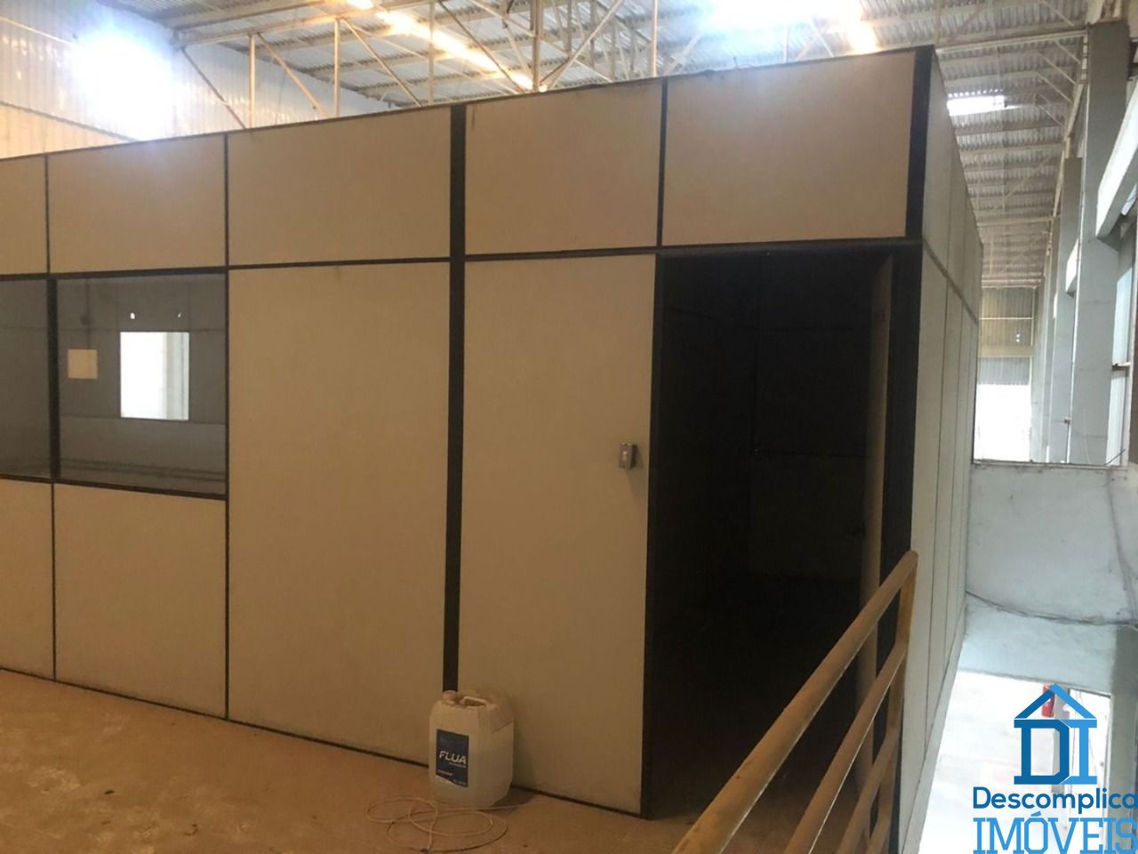 Depósito-Galpão-Armazém para alugar com 2 quartos, 1575m² - Foto 9