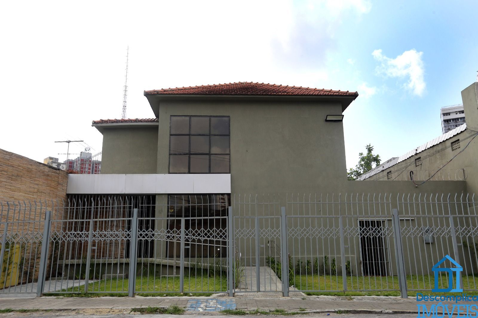 Loja-Salão para alugar com 5 quartos, 335m² - Foto 1