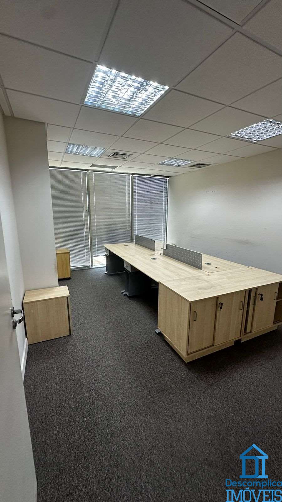 Conjunto Comercial-Sala para alugar com 4 quartos, 258m² - Foto 5