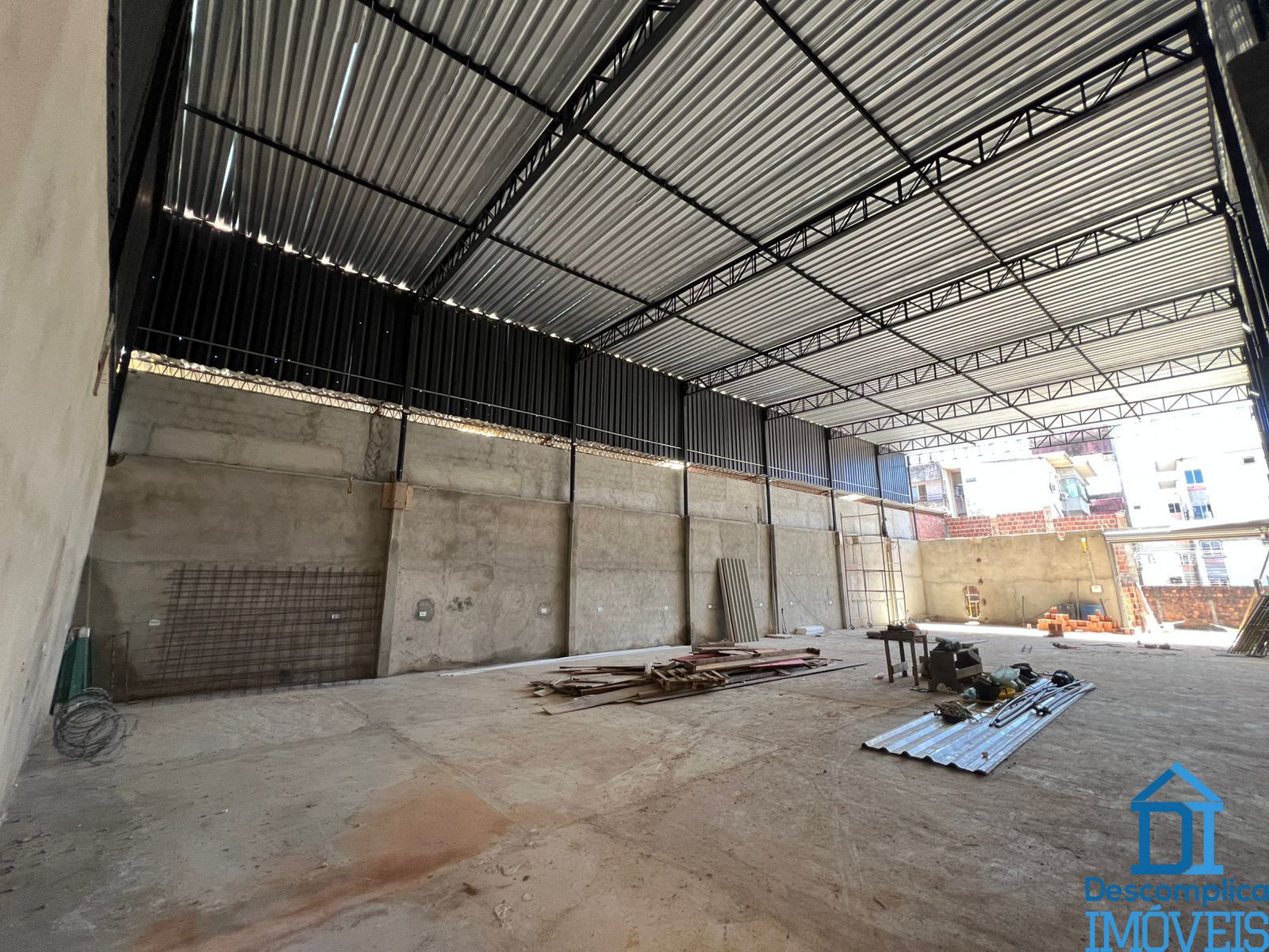 Depósito-Galpão-Armazém para alugar com 1 quarto, 340m² - Foto 4