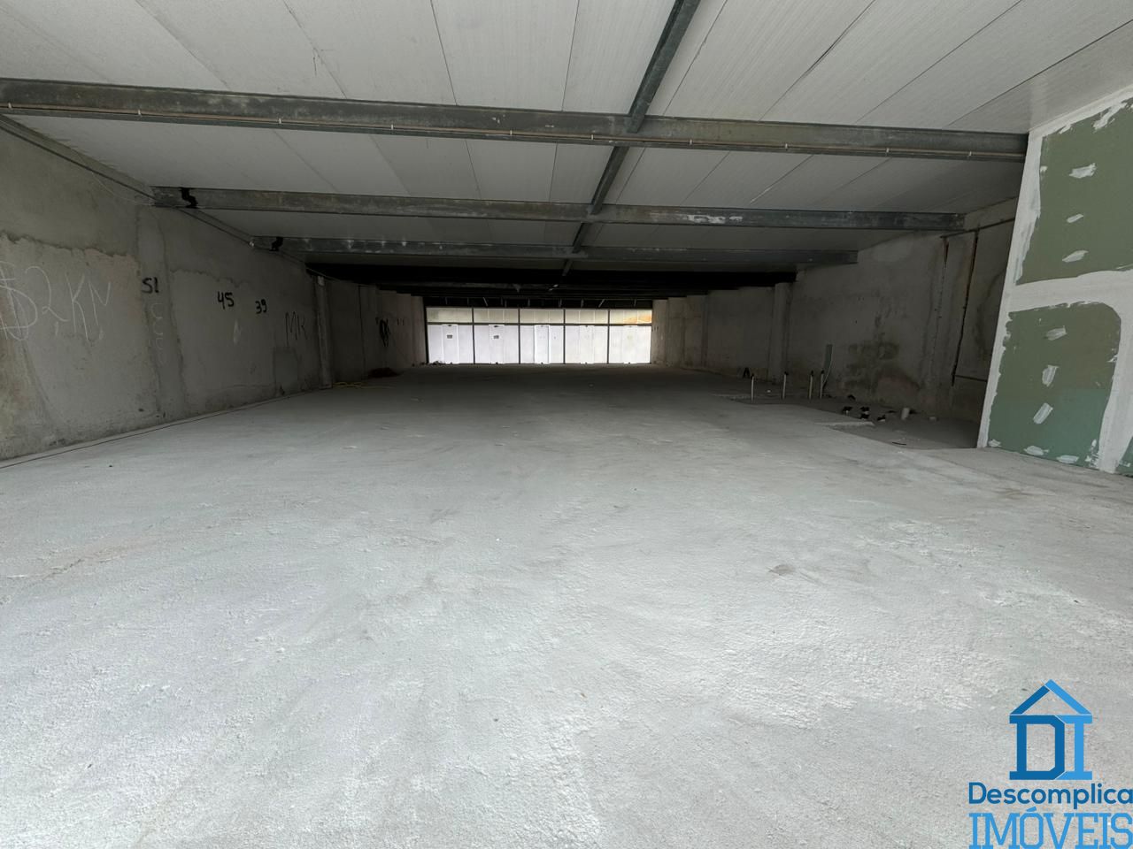 Loja-Salão para alugar com 5 quartos, 1300m² - Foto 6