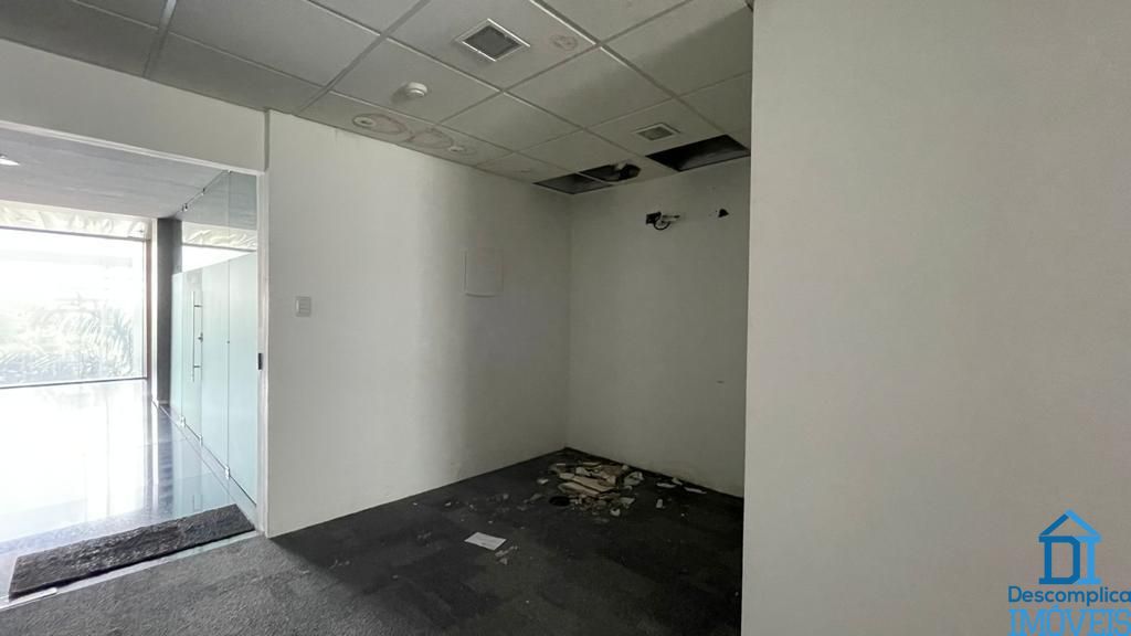 Conjunto Comercial-Sala para alugar com 7 quartos, 126m² - Foto 15