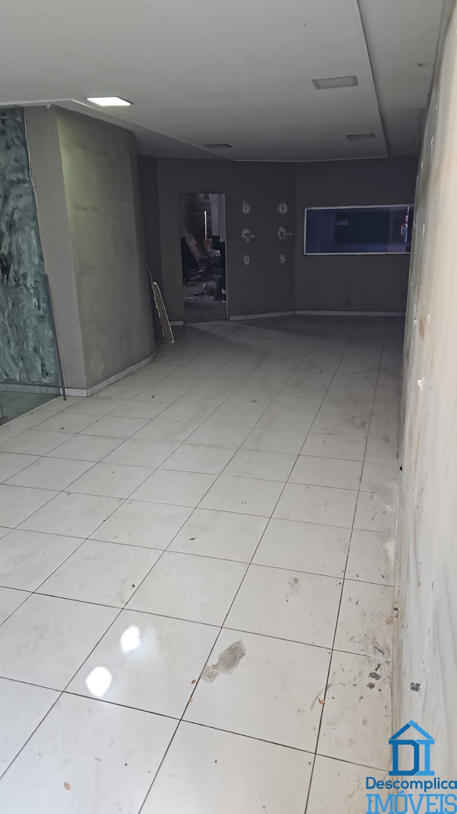 Loja-Salão para alugar com 4 quartos, 411m² - Foto 3